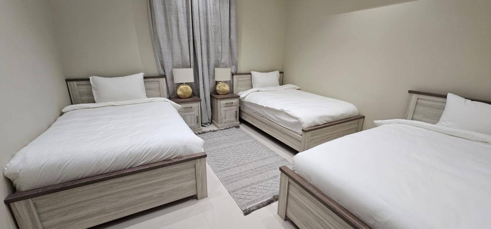 الشقق الفاخرة Modern Apartments Of 3 Bedrooms 5 Minutes To Haram マディーナ エクステリア 写真