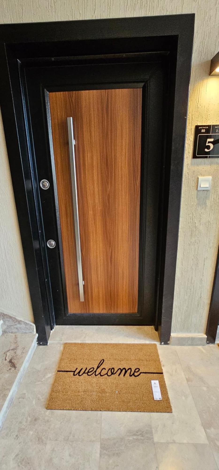 الشقق الفاخرة Modern Apartments Of 3 Bedrooms 5 Minutes To Haram マディーナ エクステリア 写真