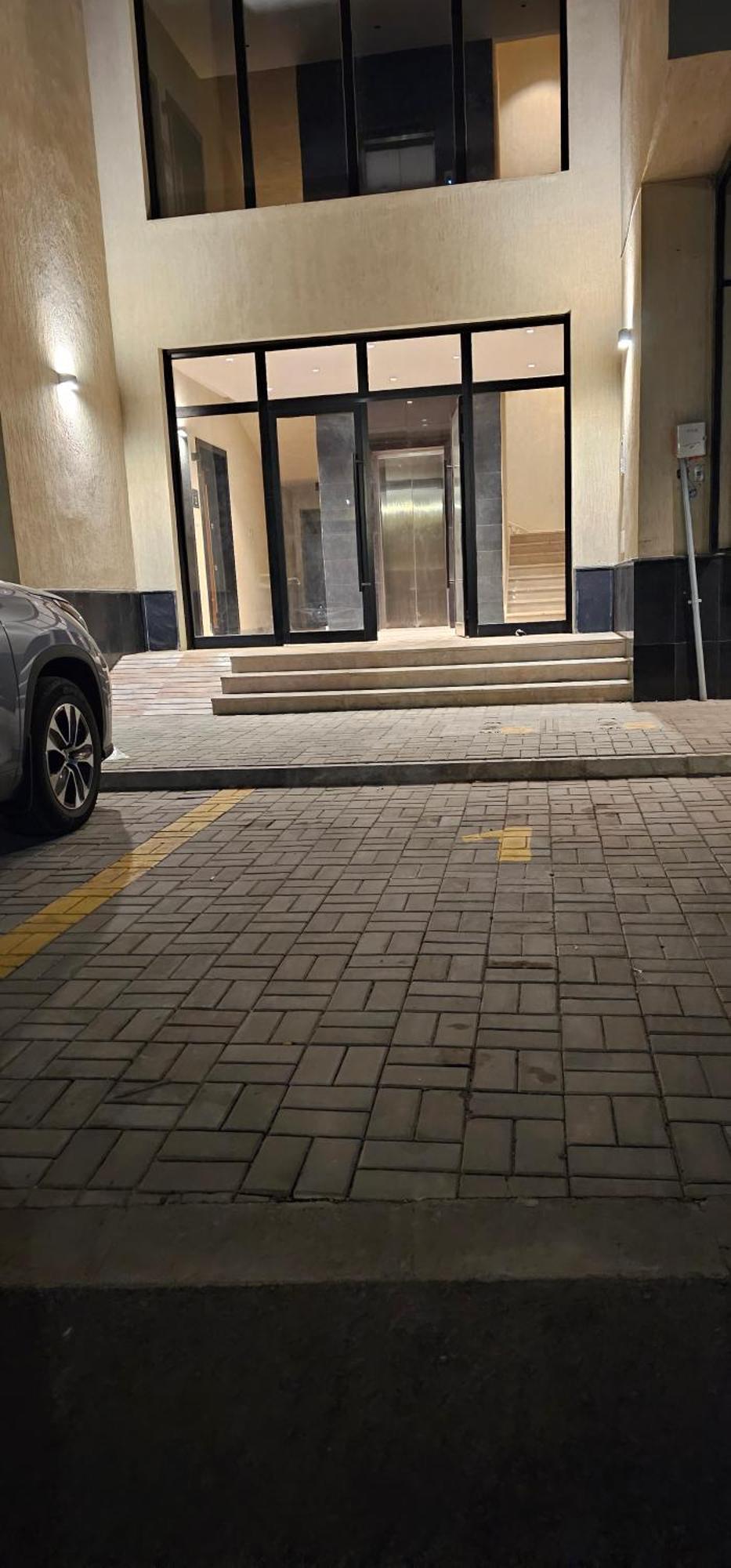 الشقق الفاخرة Modern Apartments Of 3 Bedrooms 5 Minutes To Haram マディーナ エクステリア 写真