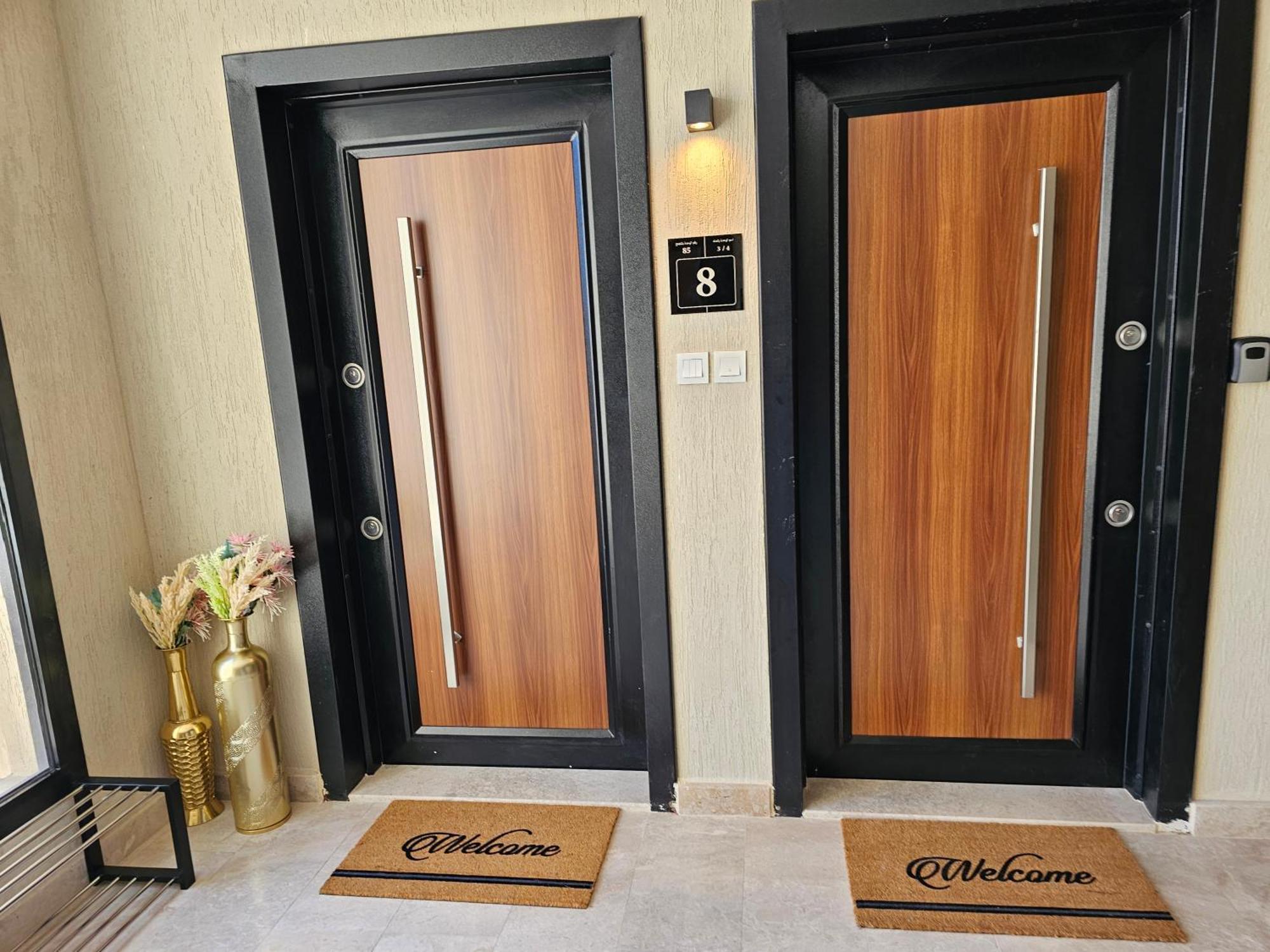الشقق الفاخرة Modern Apartments Of 3 Bedrooms 5 Minutes To Haram マディーナ エクステリア 写真
