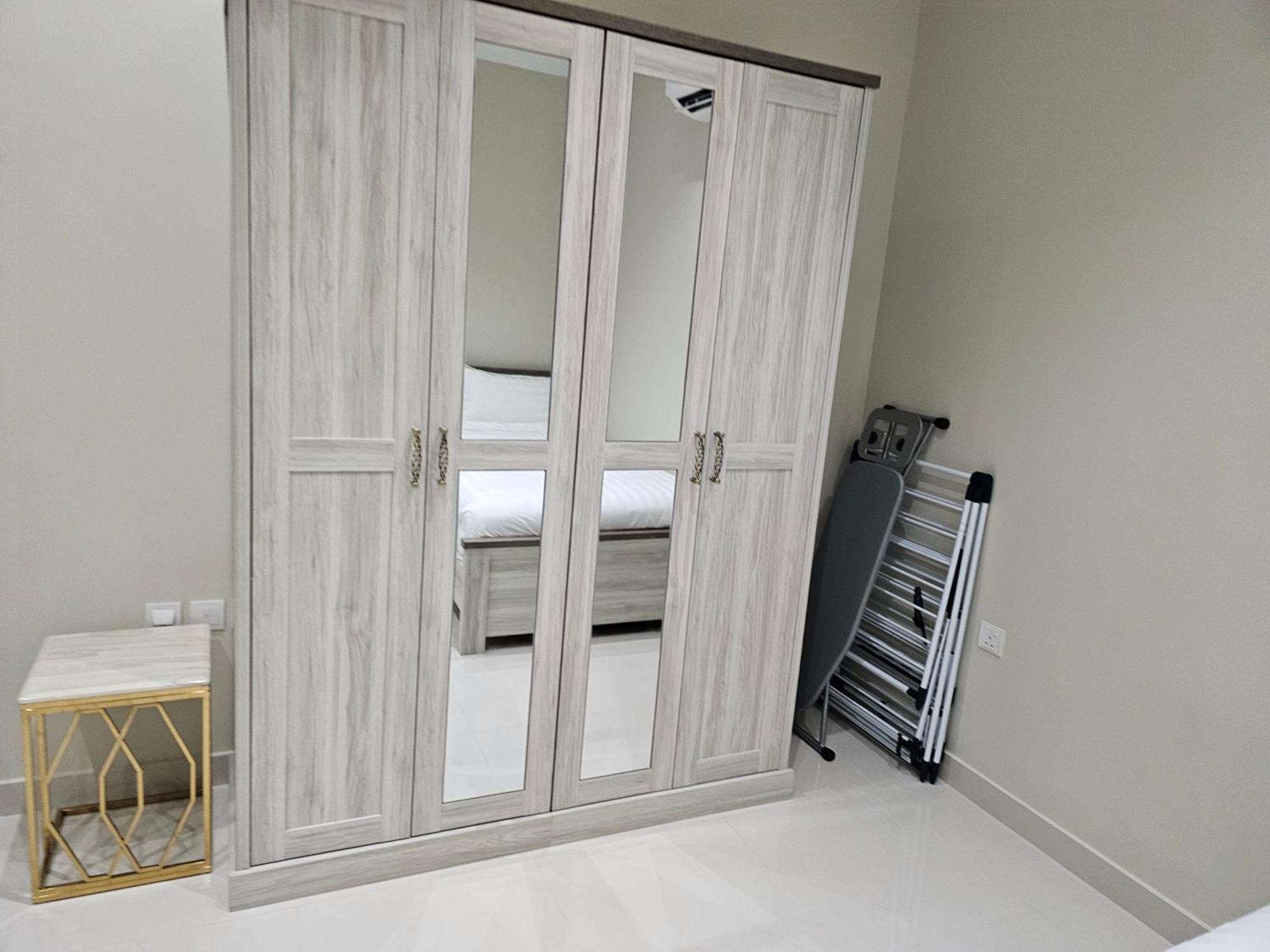 الشقق الفاخرة Modern Apartments Of 3 Bedrooms 5 Minutes To Haram マディーナ エクステリア 写真