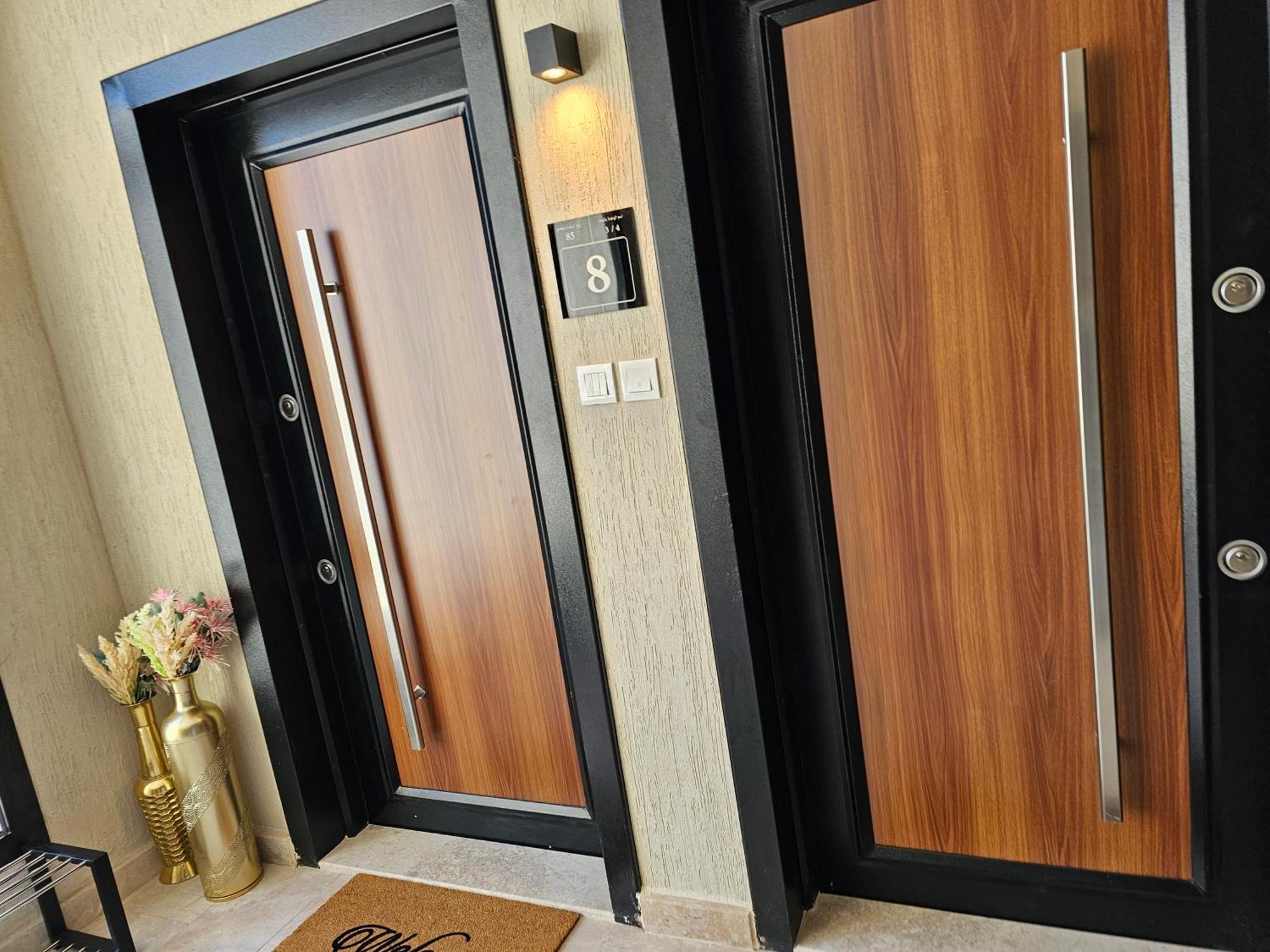 الشقق الفاخرة Modern Apartments Of 3 Bedrooms 5 Minutes To Haram マディーナ エクステリア 写真